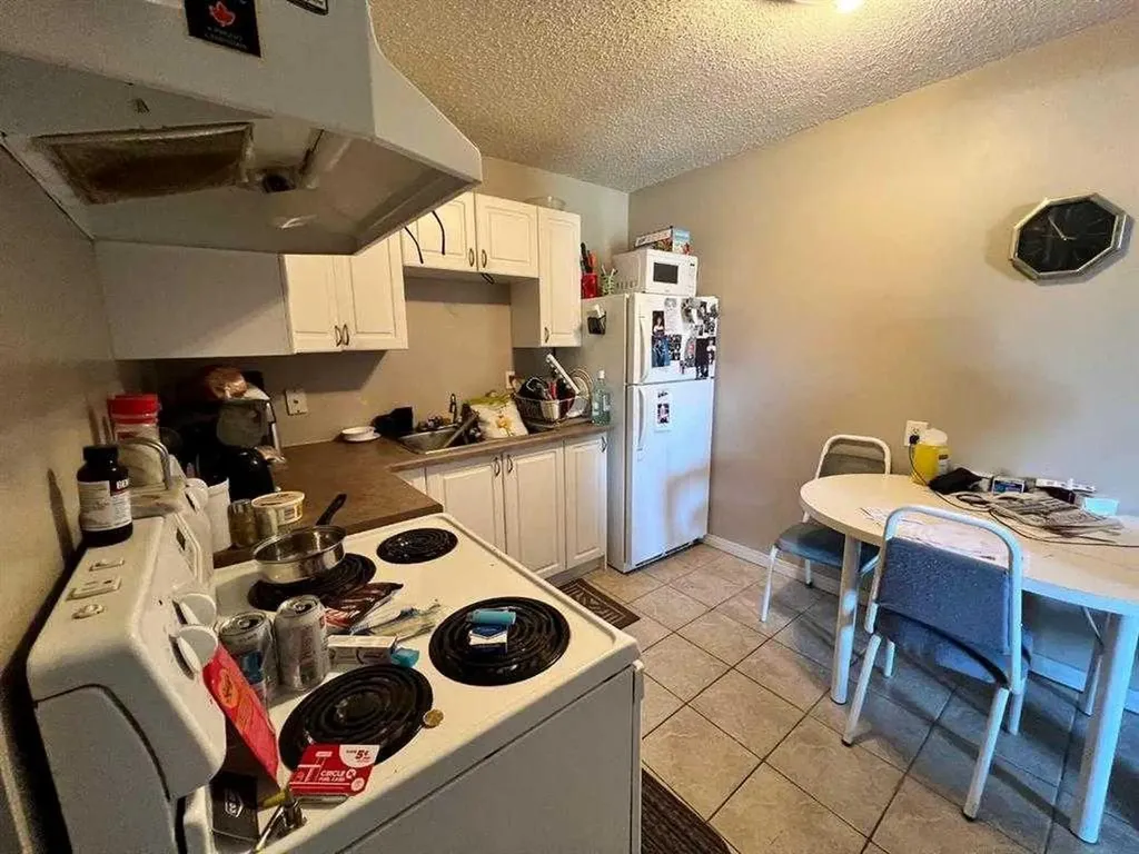 114 Mount Pleasant Drive Camrose AB T4V 2M7