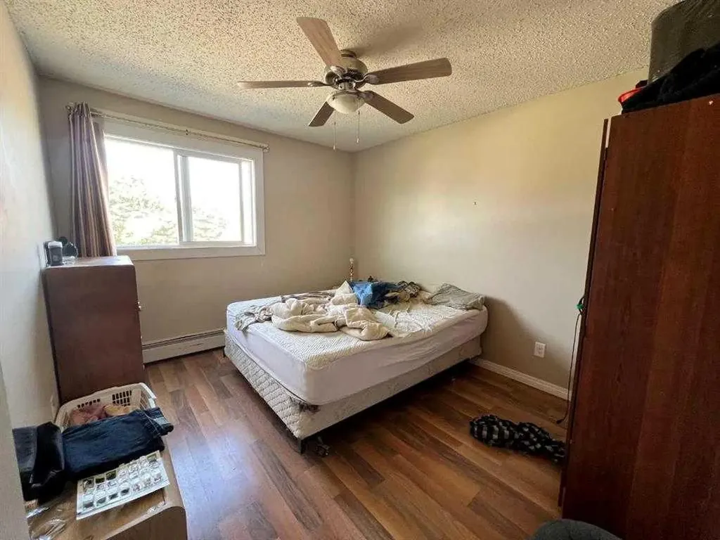 114 Mount Pleasant Drive Camrose AB T4V 2M7