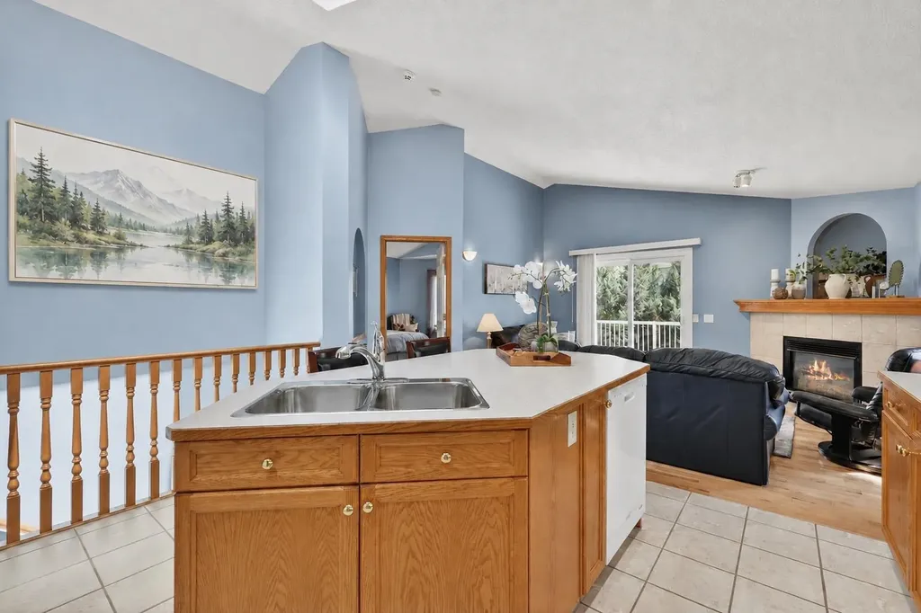 86 Chapalina Way SE Calgary AB T2X3P4