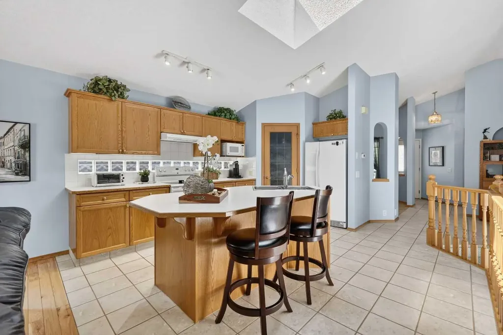 86 Chapalina Way SE Calgary AB T2X3P4