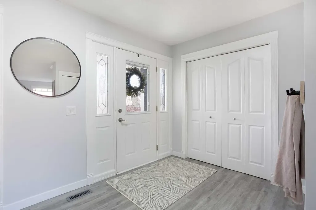8 Thorndale Close SE Airdrie AB T4A 2B9