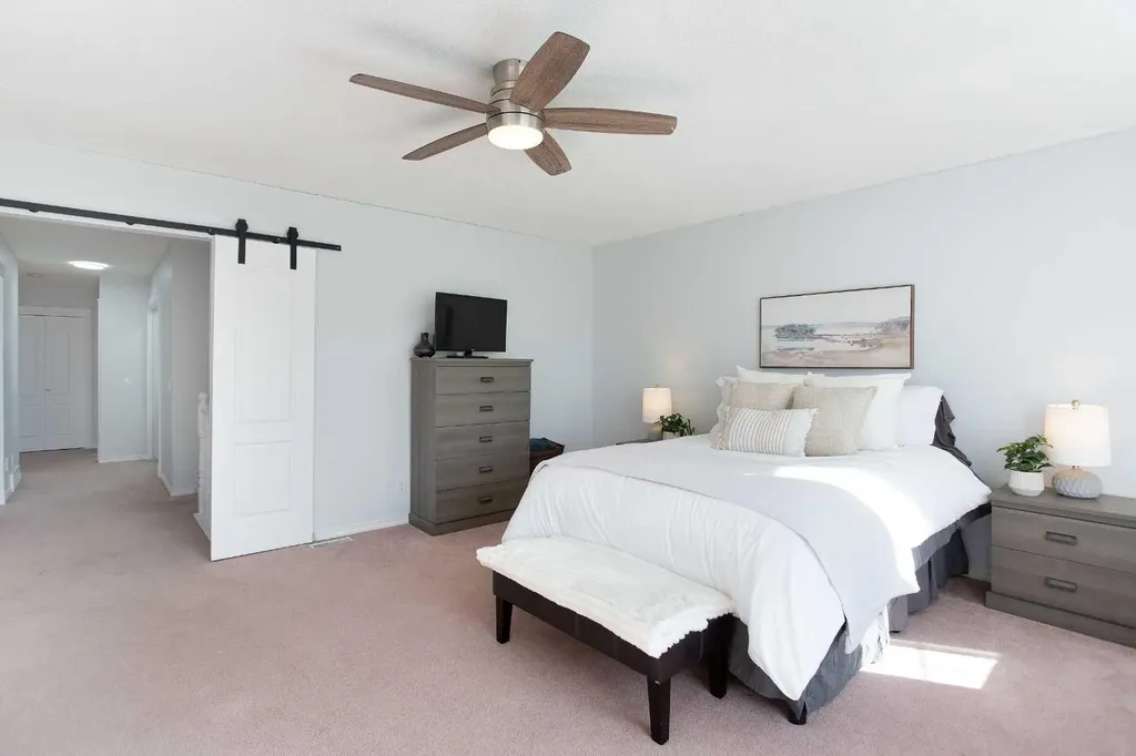 8 Thorndale Close SE Airdrie AB T4A 2B9