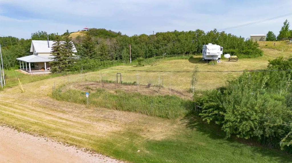 5 Shelayne Crescent White Sands AB T0C 3B0