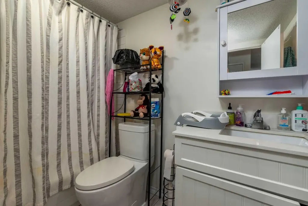 3007 57a Avenue Lloydminster AB T9V 1W5