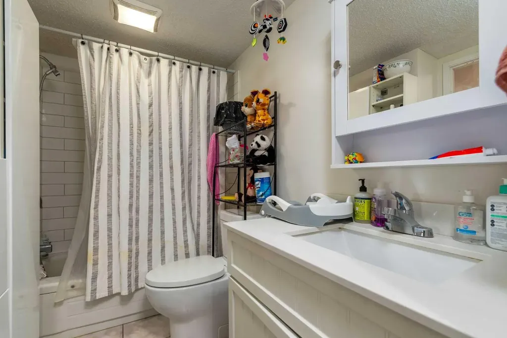 3007 57a Avenue Lloydminster AB T9V 1W5