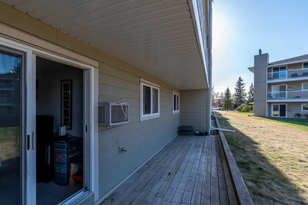 3007 57a Avenue Lloydminster AB T9V 1W5