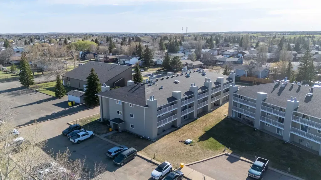 3007 57a Avenue Lloydminster AB T9V 1W5