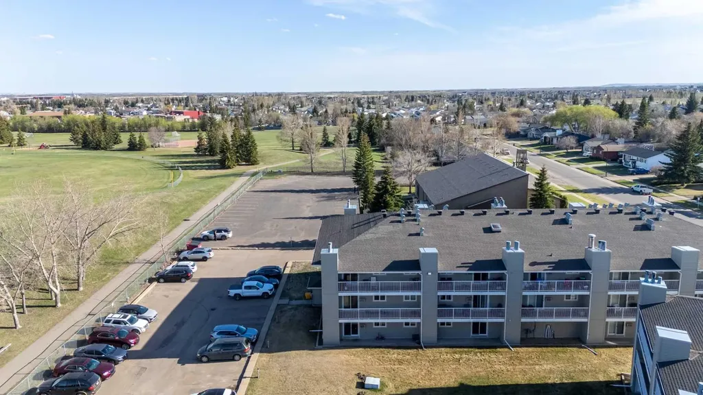 3007 57a Avenue Lloydminster AB T9V 1W5