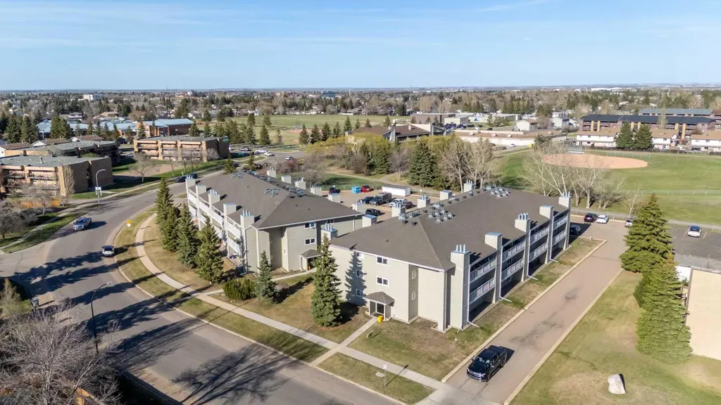3007 57a Avenue Lloydminster AB T9V 1W5
