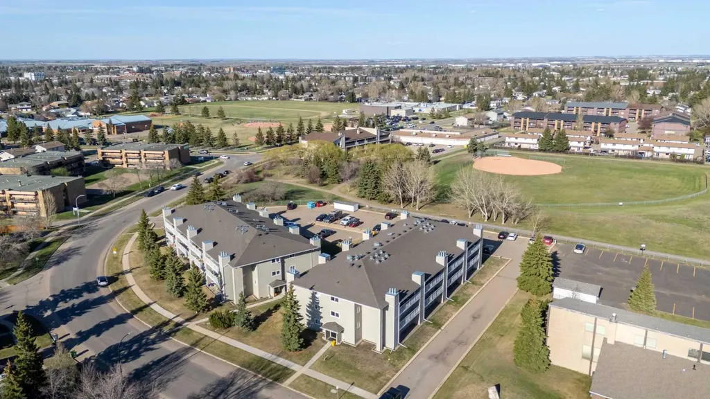 3007 57a Avenue Lloydminster AB T9V 1W5