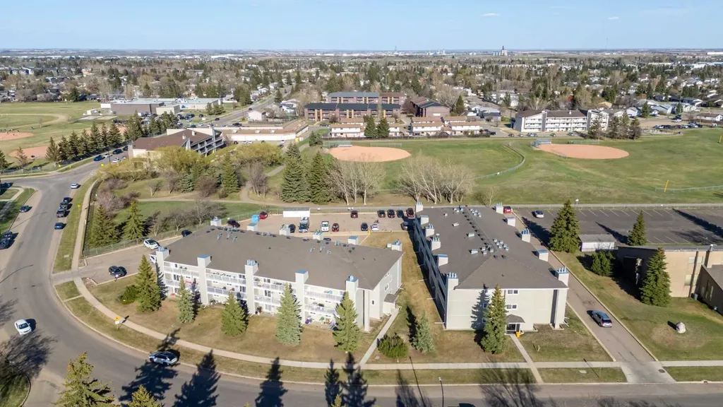3007 57a Avenue Lloydminster AB T9V 1W5