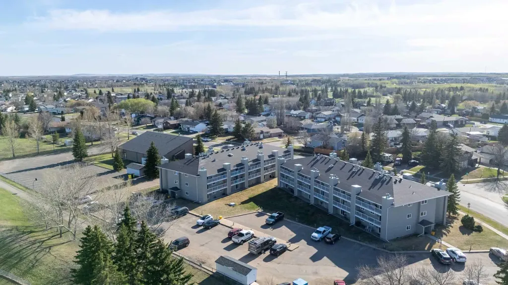 3007 57a Avenue Lloydminster AB T9V 1W5