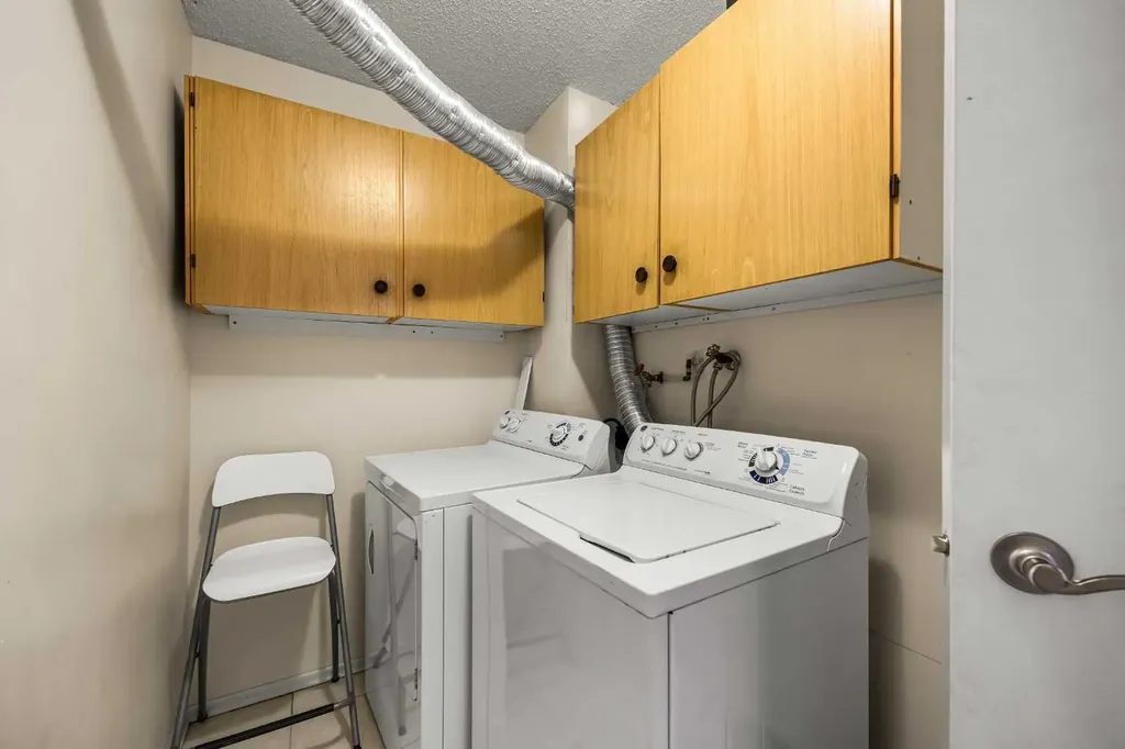 3705 Fonda Way SE Calgary AB T2A 6G9
