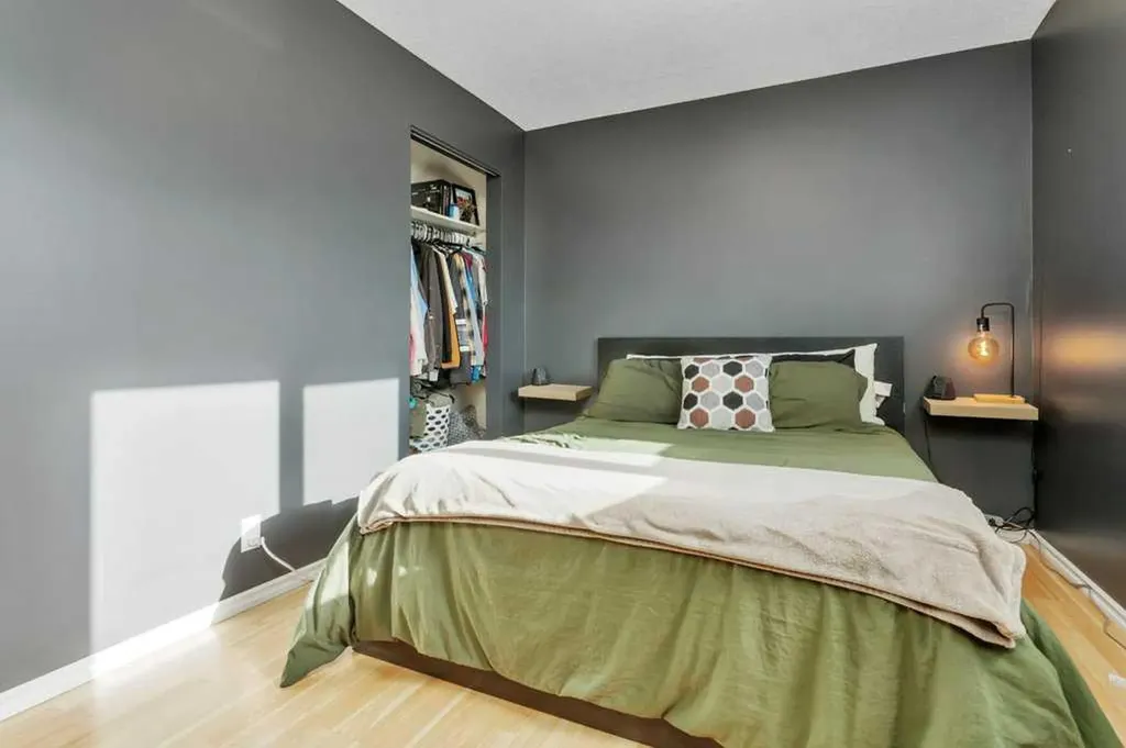 5220 Lawton Avenue Blackfalds AB T0M 0J0