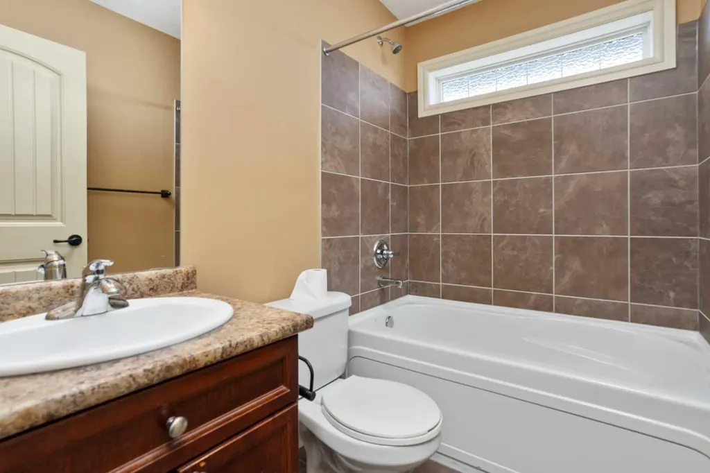 4901 69 Street Camrose AB T4V 5C6