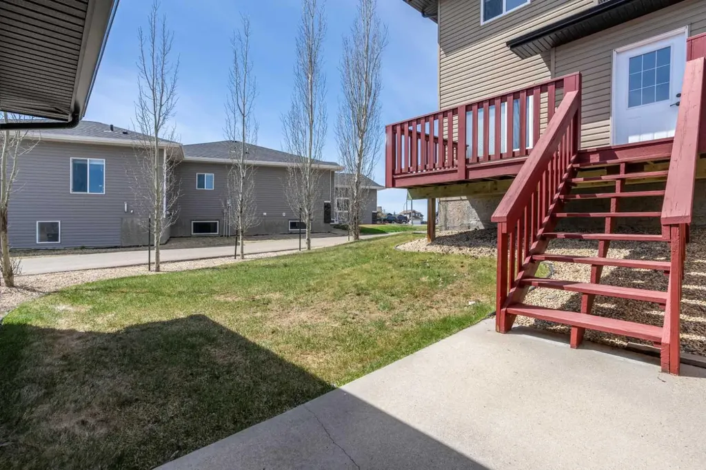 4901 69 Street Camrose AB T4V 5C6
