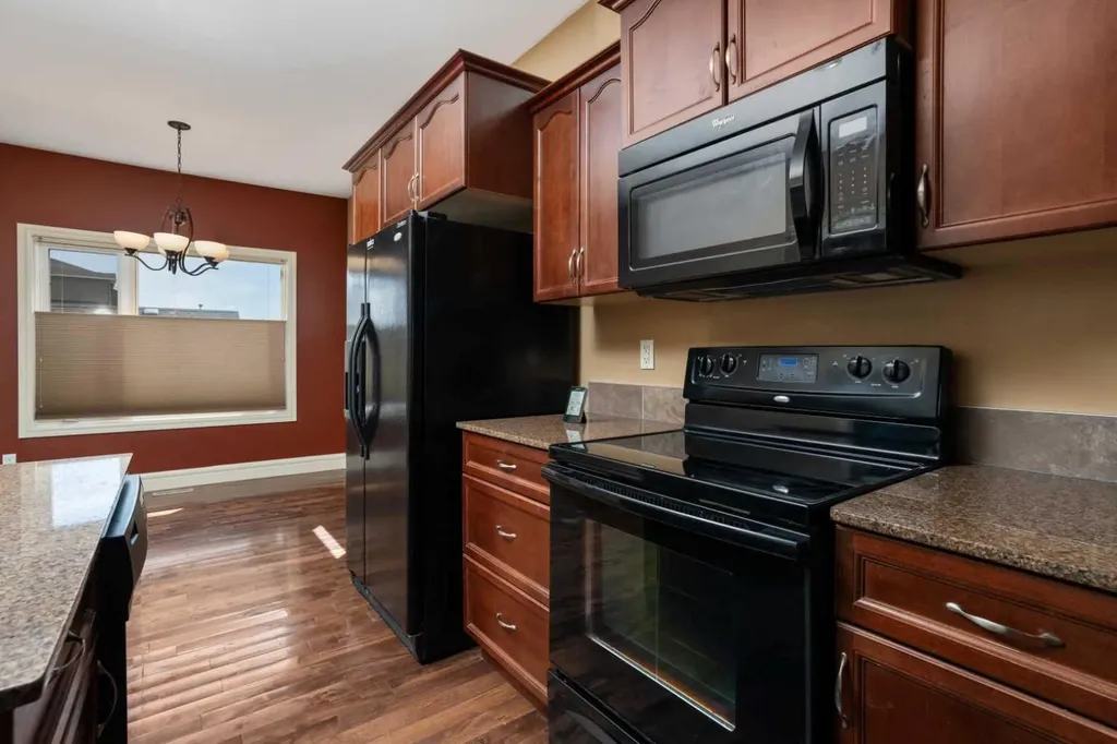 4901 69 Street Camrose AB T4V 5C6