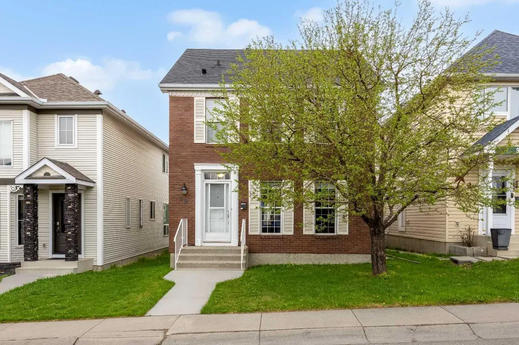 99 Hidden Crescent NW Calgary AB T3A 5L4