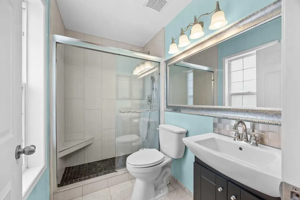 99 Hidden Crescent NW Calgary AB T3A 5L4
