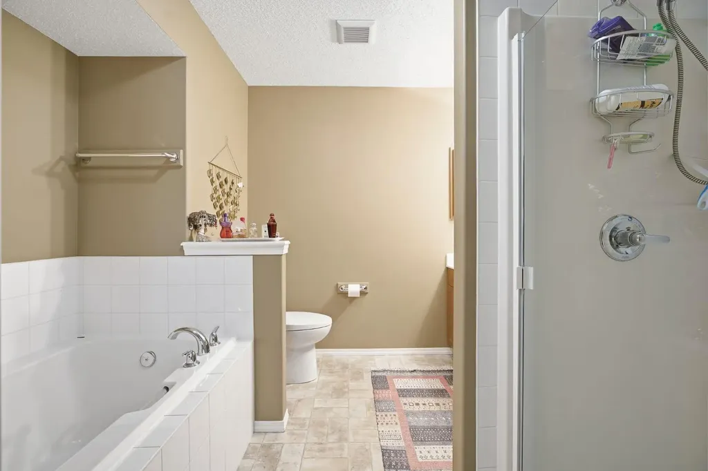 157 Cranberry Square SE Calgary AB T3M 1J6