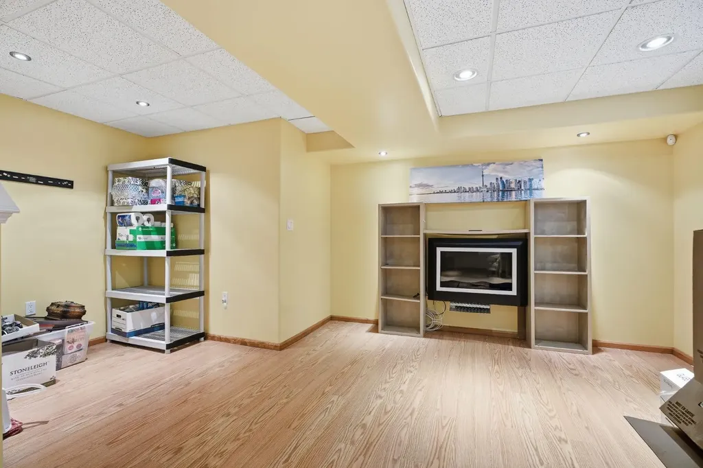 157 Cranberry Square SE Calgary AB T3M 1J6
