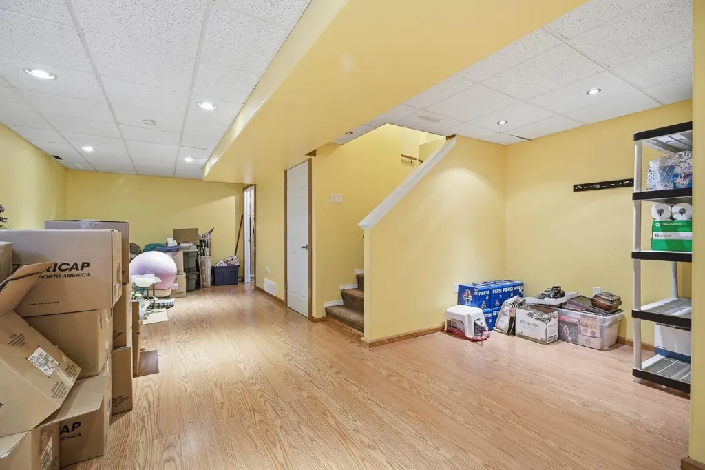 157 Cranberry Square SE Calgary AB T3M 1J6