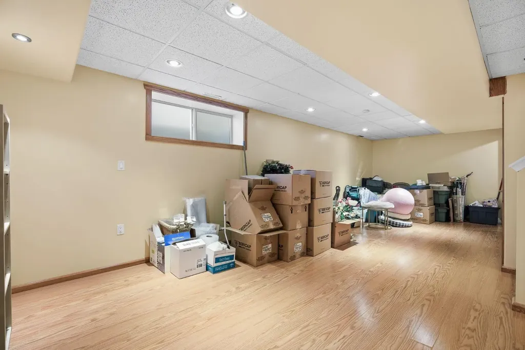 157 Cranberry Square SE Calgary AB T3M 1J6