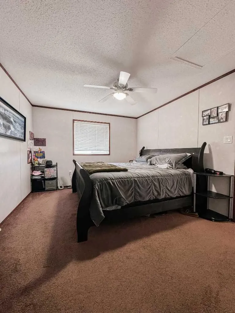 9718 103 Street Nampa AB T0H 2B0
