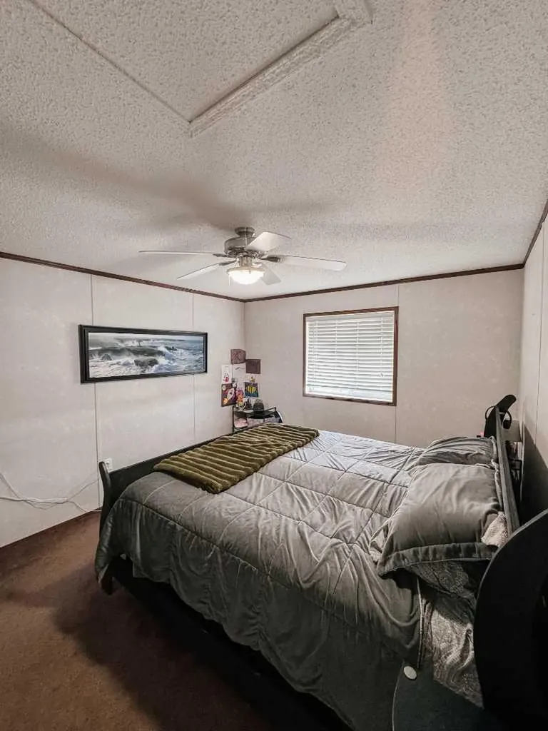 9718 103 Street Nampa AB T0H 2B0