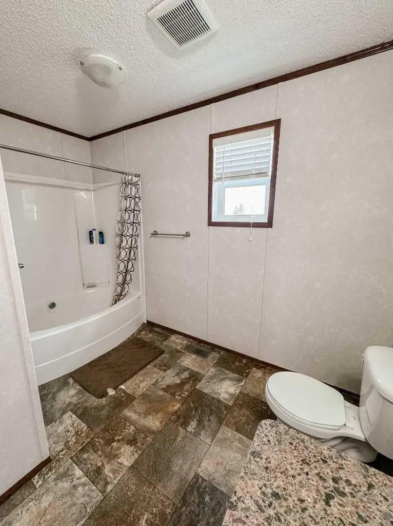 9718 103 Street Nampa AB T0H 2B0
