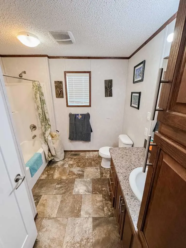 9718 103 Street Nampa AB T0H 2B0