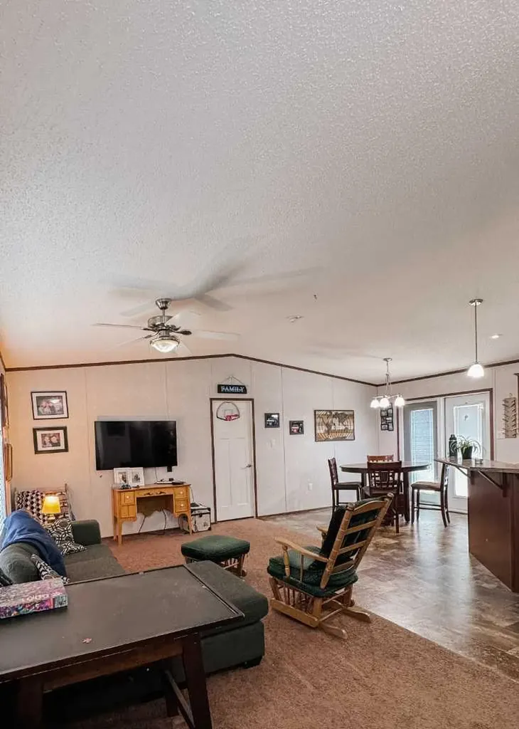 9718 103 Street Nampa AB T0H 2B0