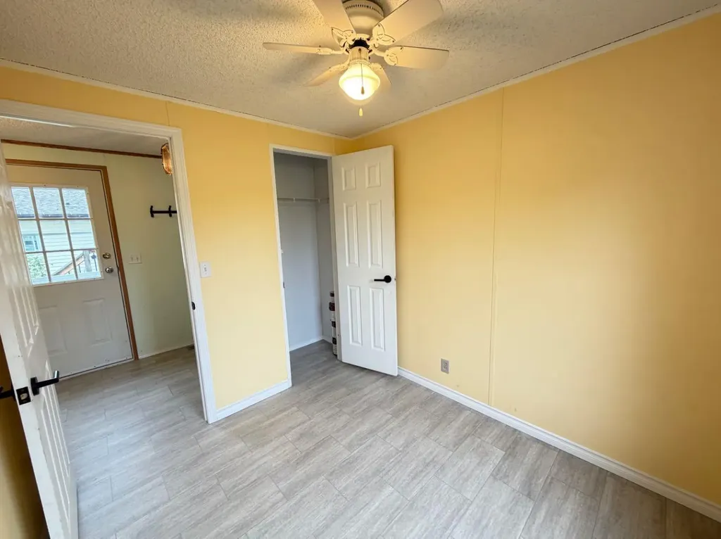 304 Railway Street Paradise Hill SK S0M2G0