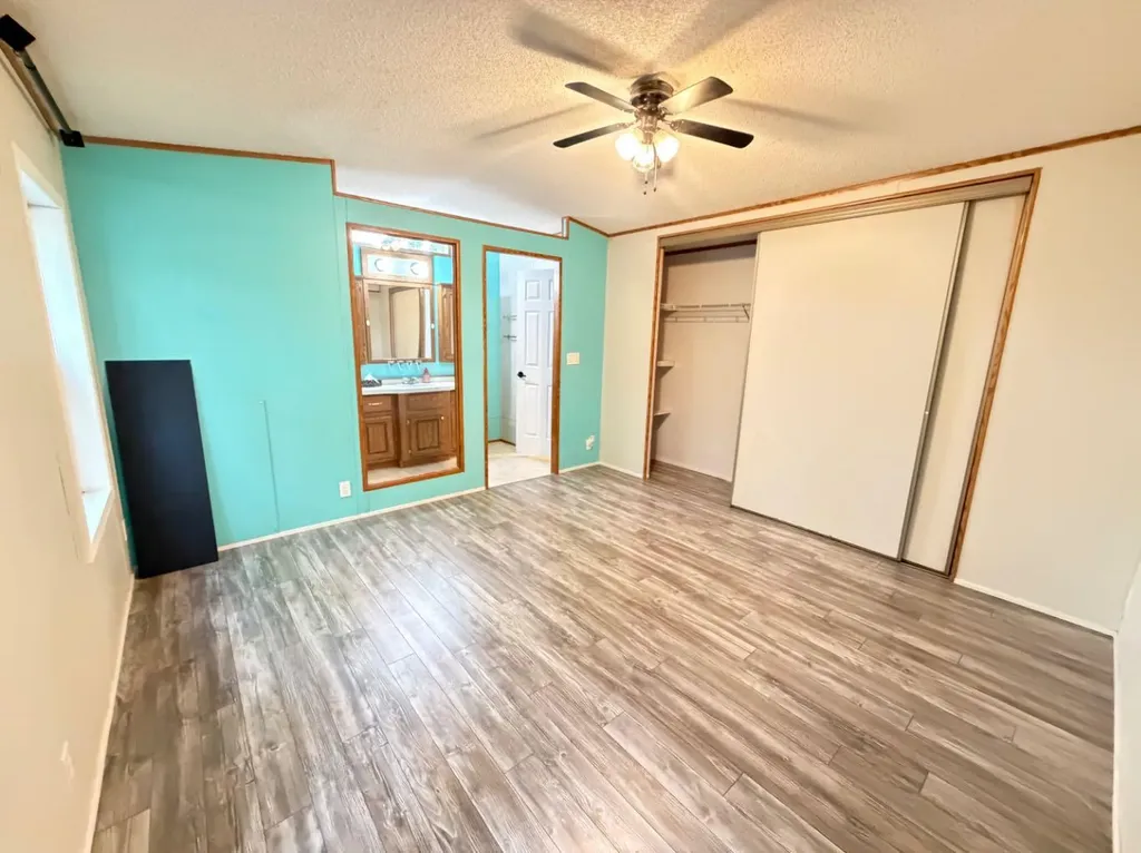 304 Railway Street Paradise Hill SK S0M2G0