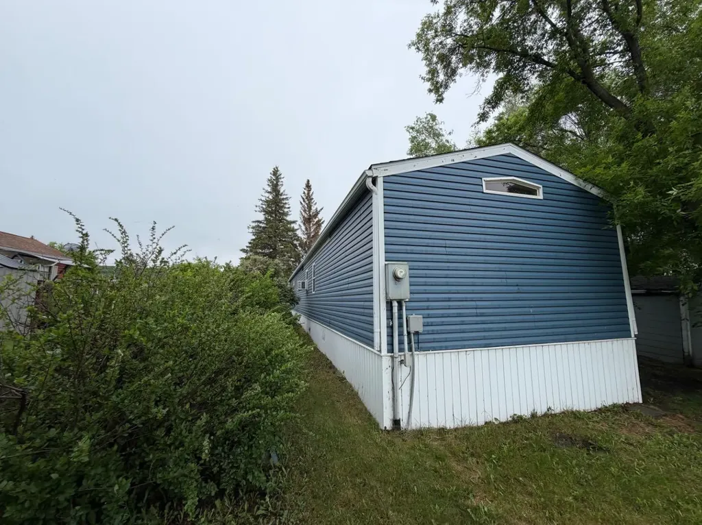 304 Railway Street Paradise Hill SK S0M2G0