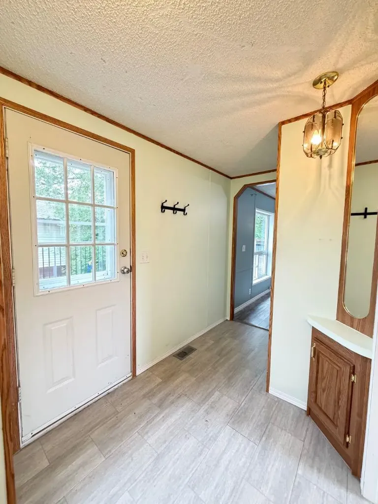 304 Railway Street Paradise Hill SK S0M2G0
