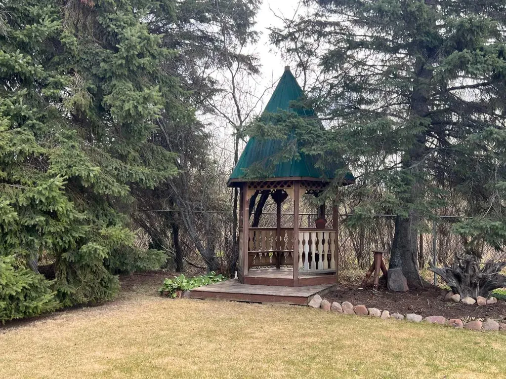 113 Herb Crescent Marten Beach AB T0G2A0
