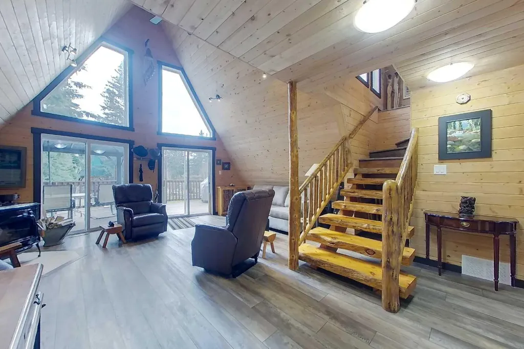 113 Herb Crescent Marten Beach AB T0G2A0