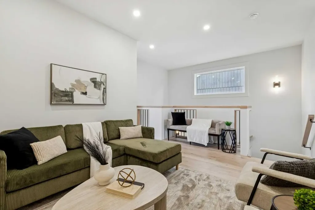 2620 30 Street SW Calgary AB T3E 2M2