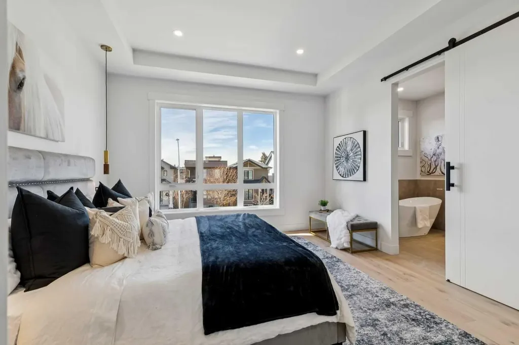 2620 30 Street SW Calgary AB T3E 2M2