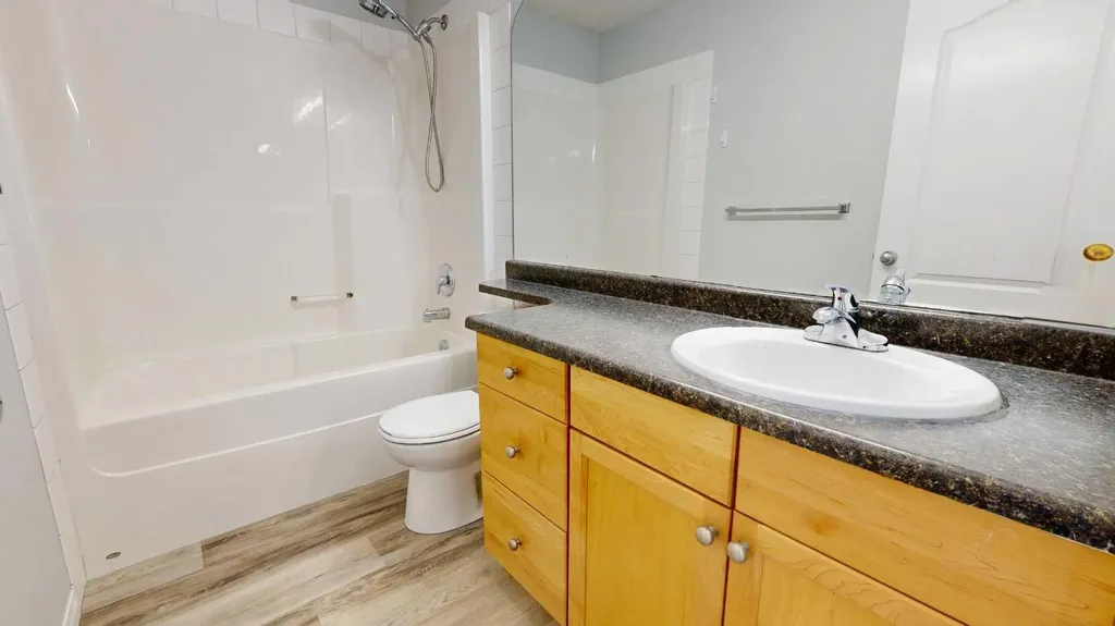 10317 Landing Drive Grande Prairie AB T8X 0B5