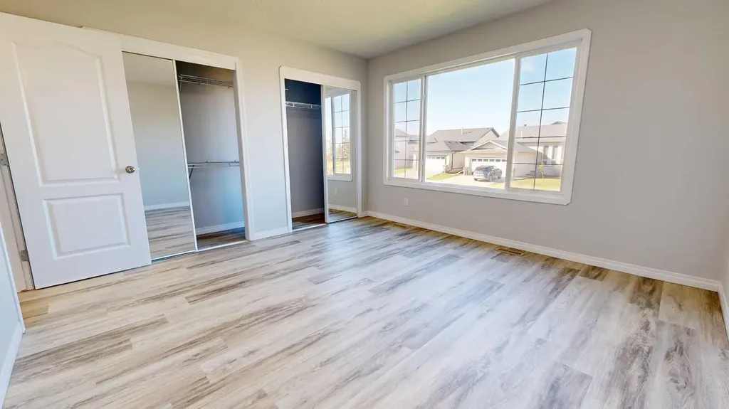 10317 Landing Drive Grande Prairie AB T8X 0B5