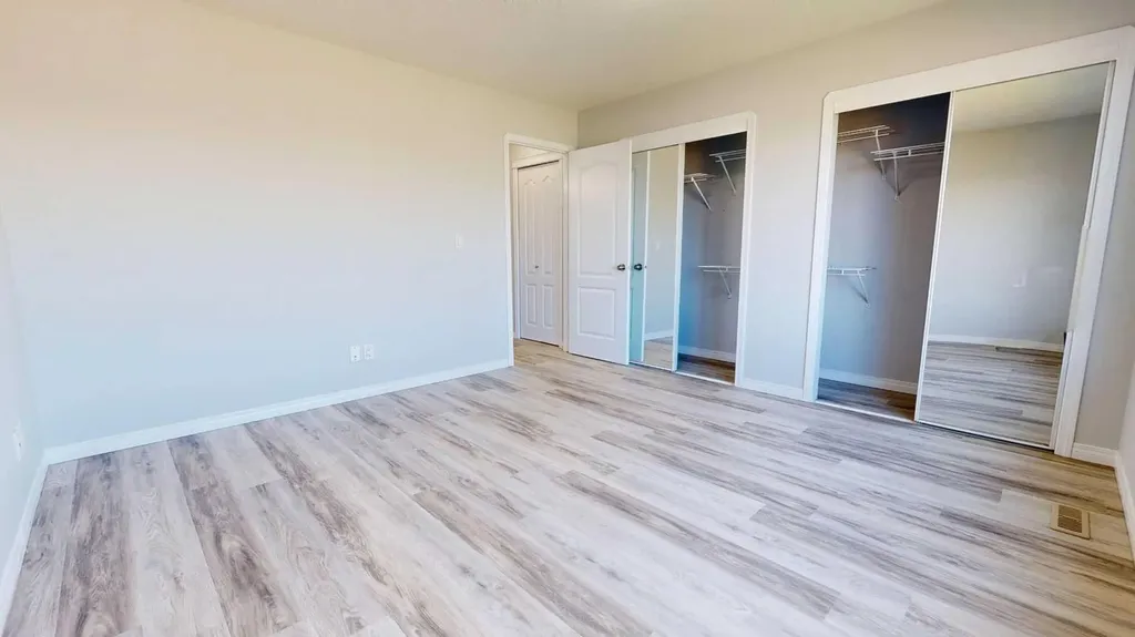 10317 Landing Drive Grande Prairie AB T8X 0B5