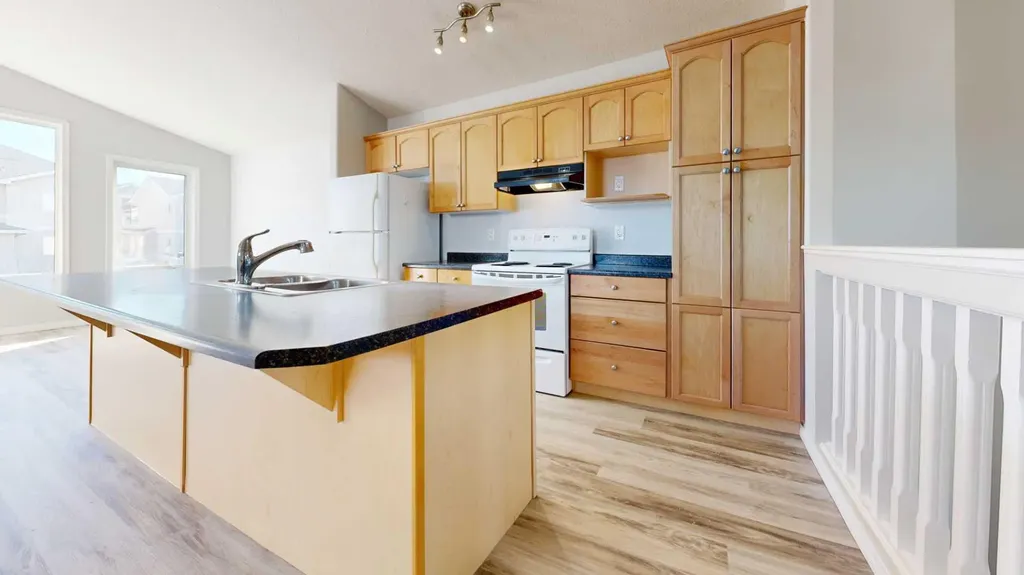 10317 Landing Drive Grande Prairie AB T8X 0B5