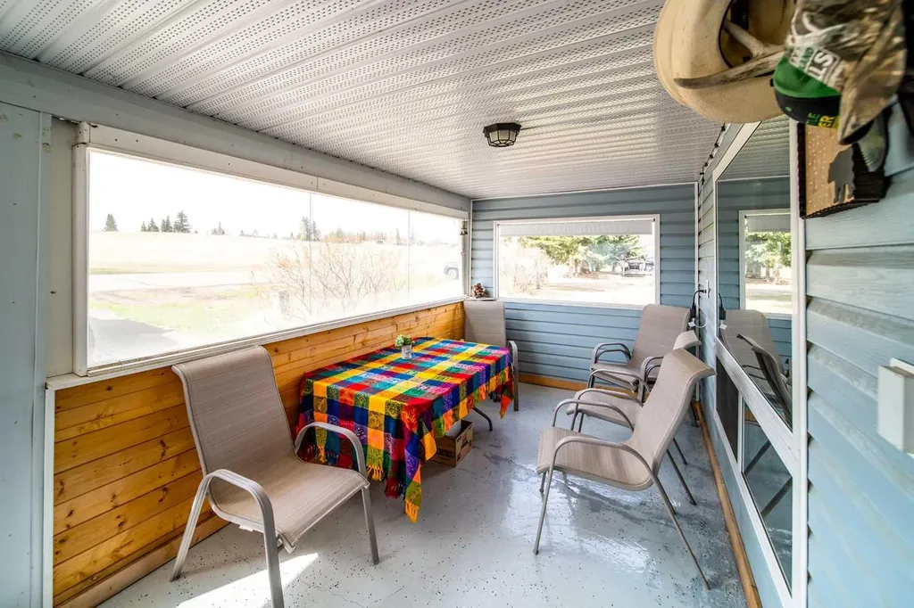 4608 51 Avenue Czar AB T0B 0Z0