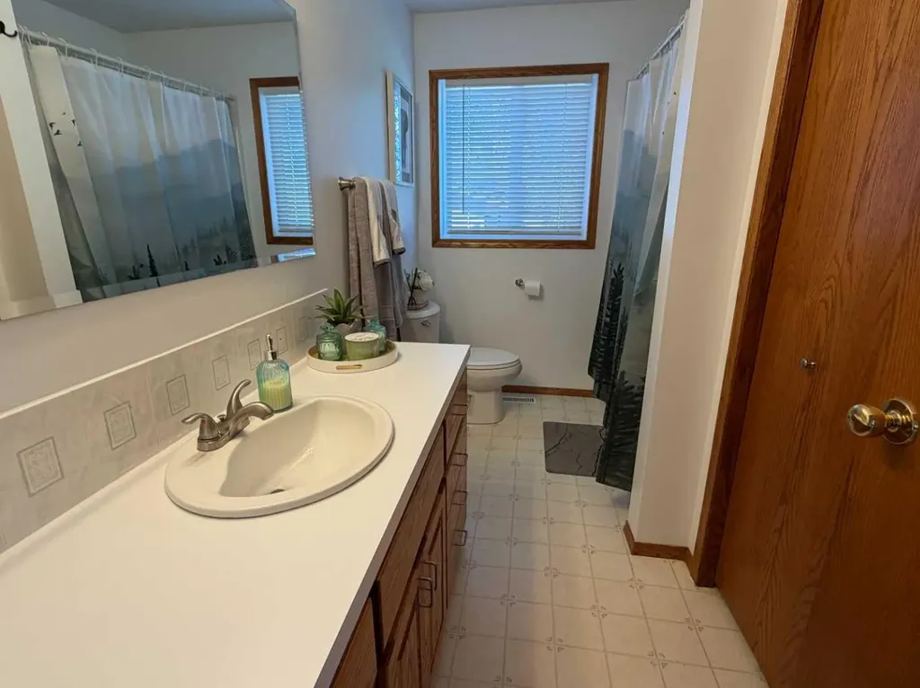 5025 41 Avenue Taber AB T1G 1A7