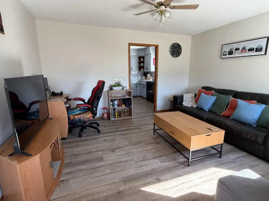 5025 41 Avenue Taber AB T1G 1A7