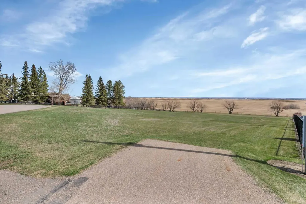 3 C & E Trail Rural Red Deer County AB T0C 2J0