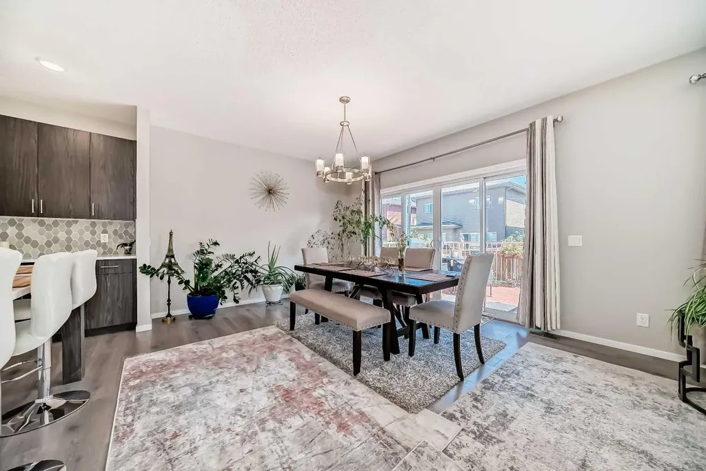17 Walgrove Manor SE Calgary AB T2X4C8