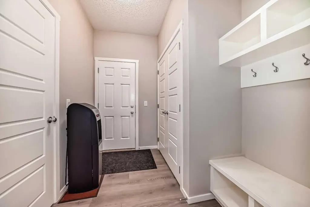 17 Walgrove Manor SE Calgary AB T2X4C8